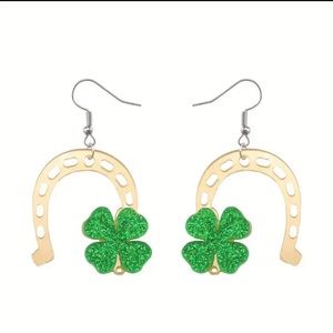 Acrylic lucky gold & green horseshoes and clovers earrings